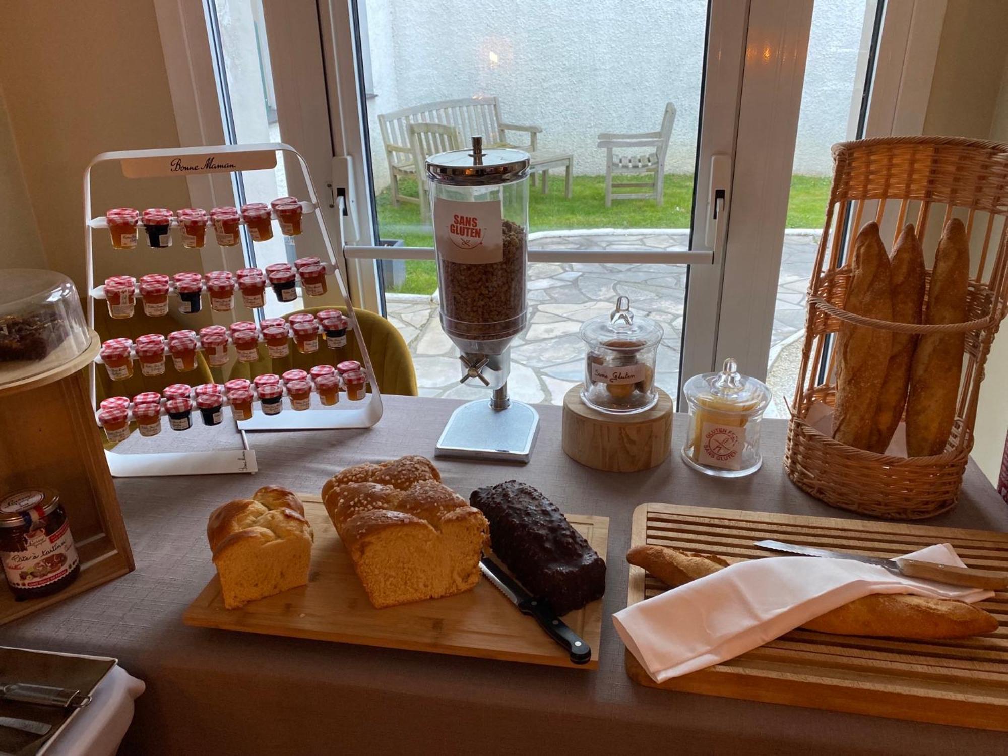 Le Regina Hotel Restaurant Hardelot-Plage Bagian luar foto