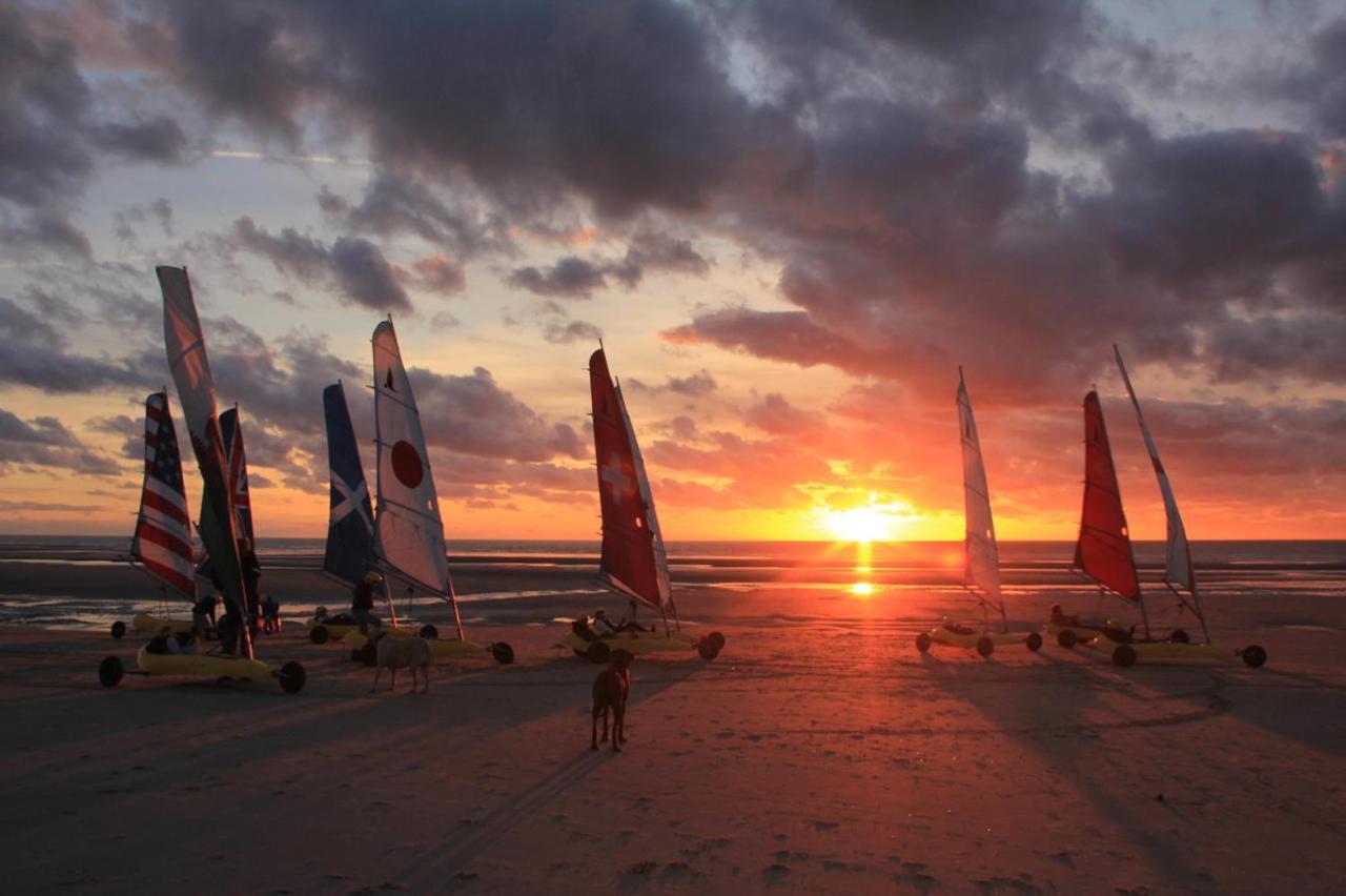 Le Regina Hotel Restaurant Hardelot-Plage Bagian luar foto
